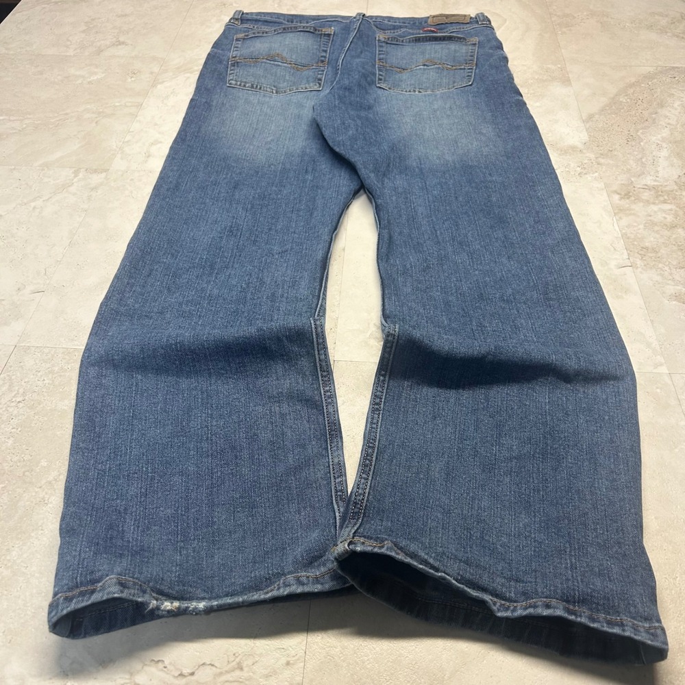 Wrangler Relaxed Bootcut Jeans Blue Mens 33x30 Stretch Denim Workwear 98RBWFV